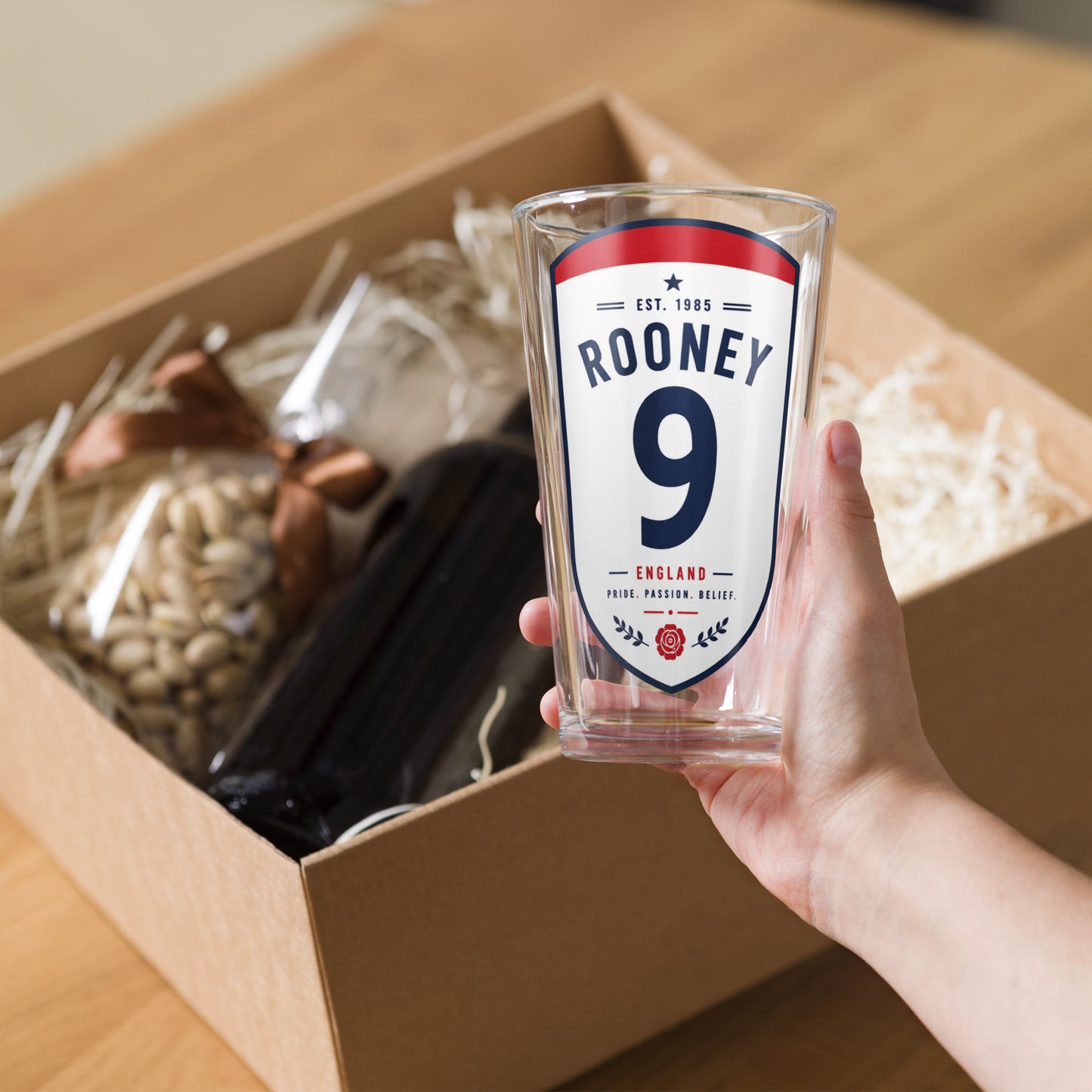 Wayne Rooney England Pint Glass